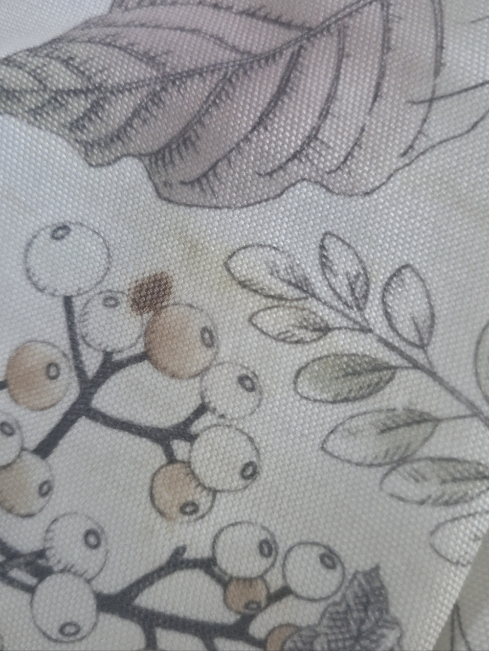 Shabby Chic Floral Rectangular Tablecloth - Picture 4 of 4